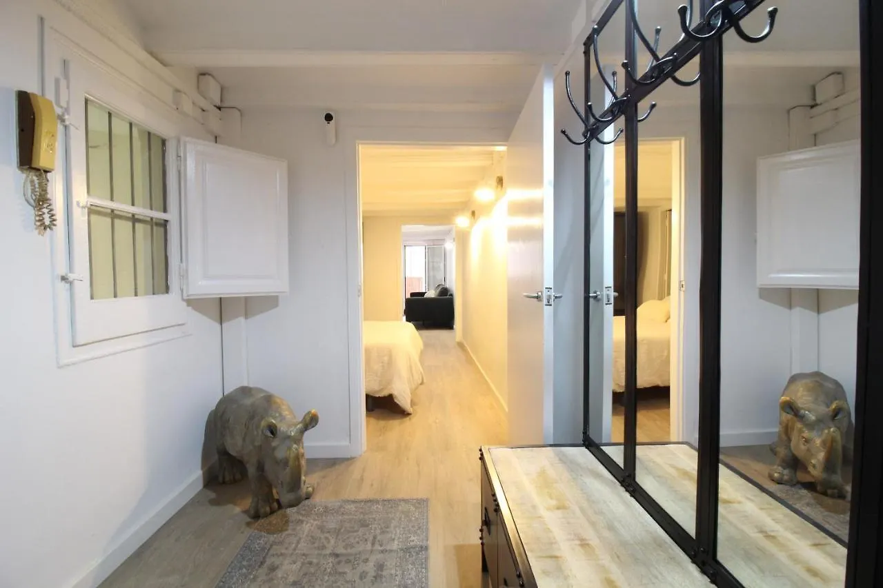 New Design Apartment In Barcelona Center.